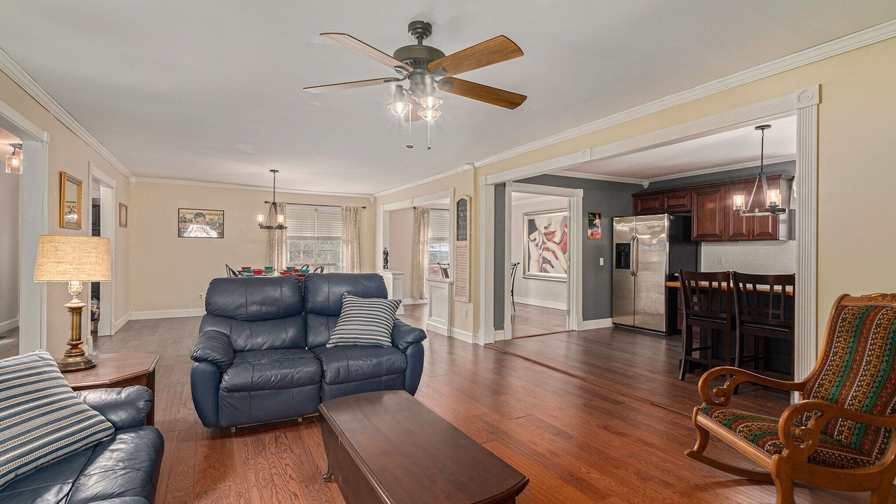 Photo of Livingroom in Bessemer