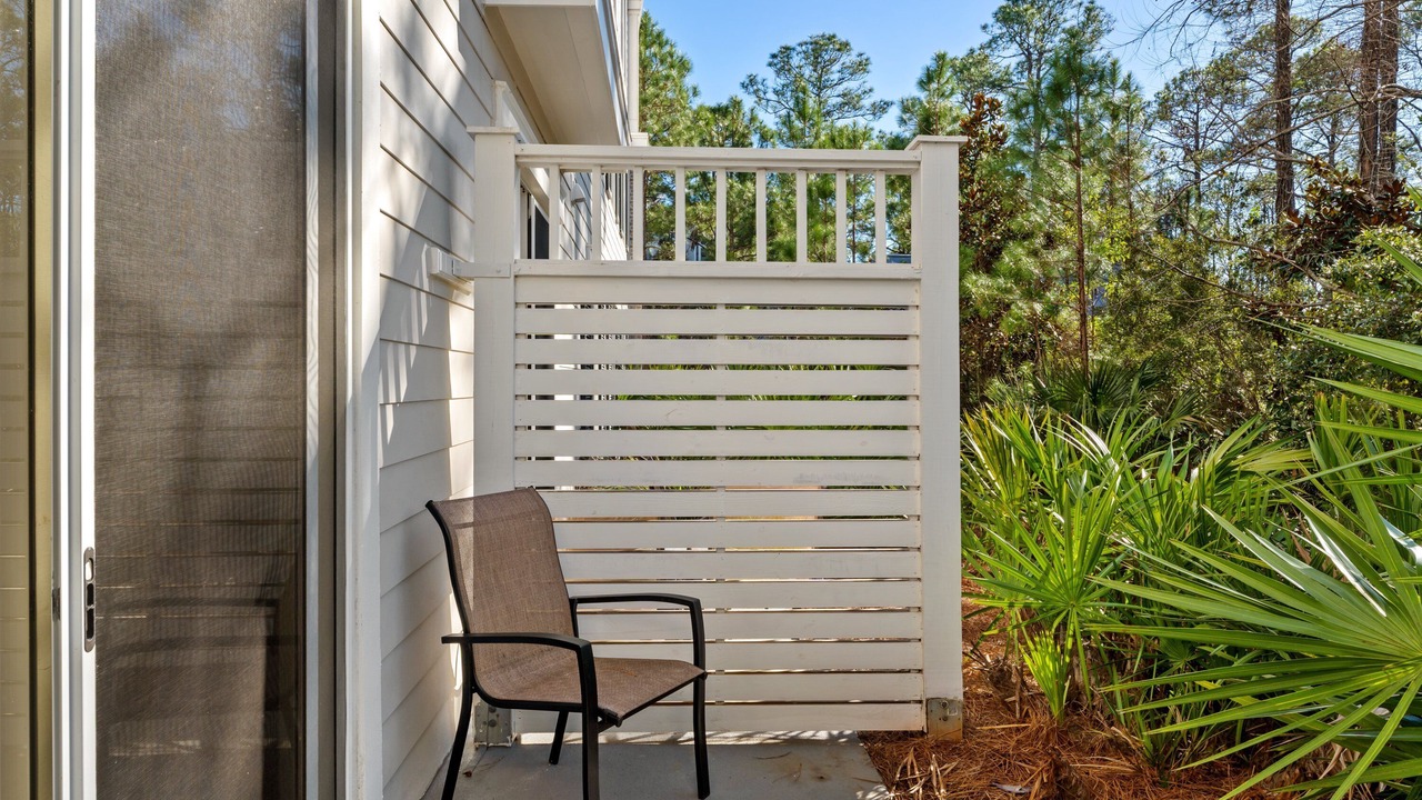 Photo of Patio Balcony in Baytowne Wharf