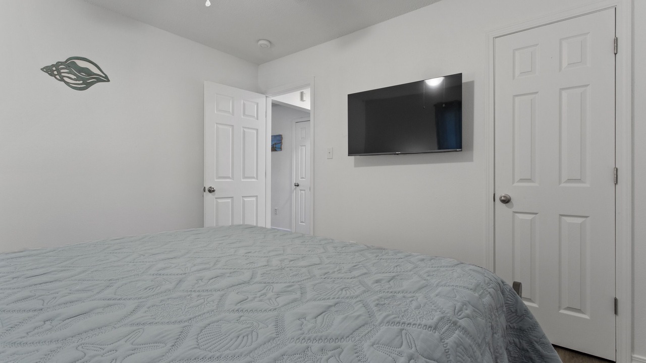 Photo of Bedroom in Mississippi City