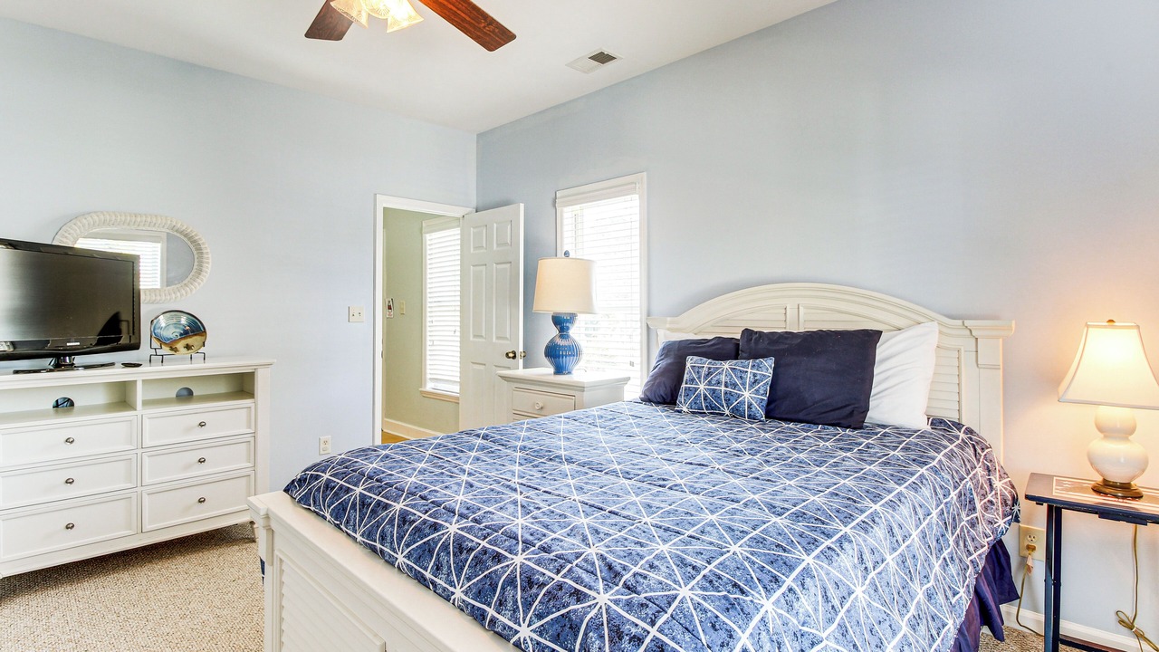 Photo of Bedroom in Tybee Island
