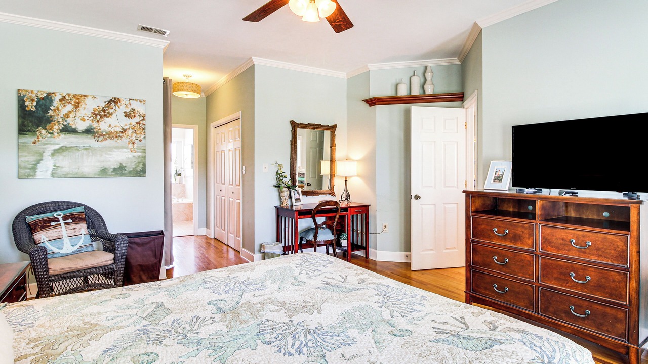 Photo of Bedroom in Tybee Island