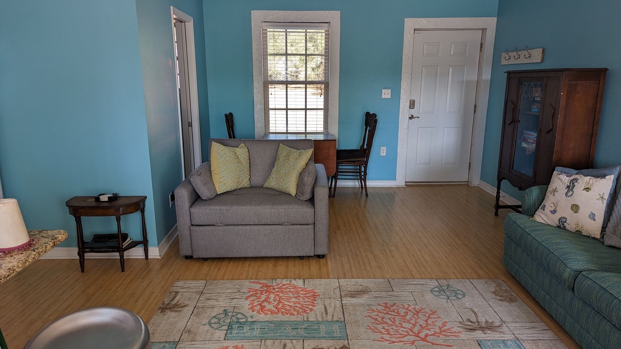 Photo of Livingroom in Ono Island