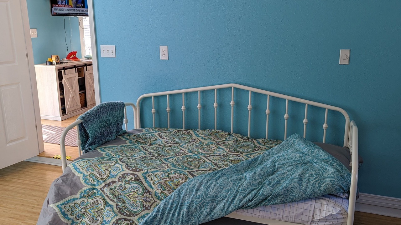Photo of Bedroom in Ono Island