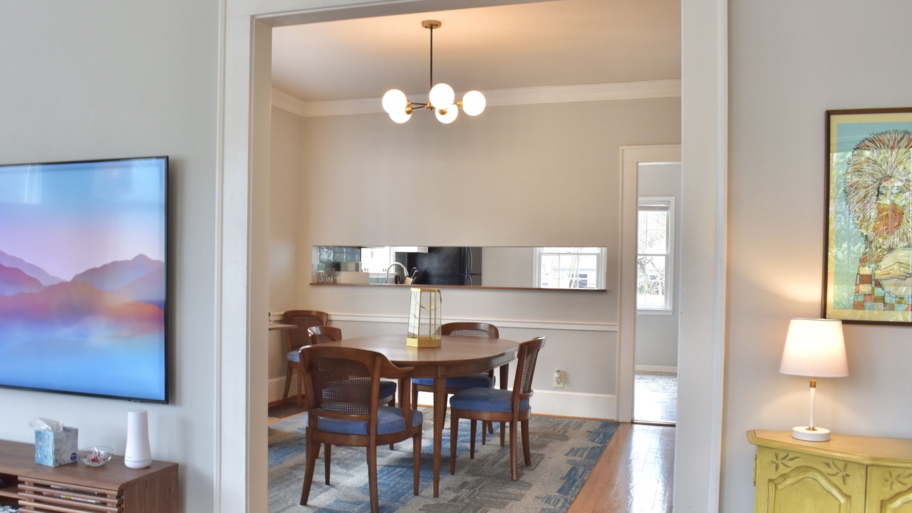 Photo of Bedroom in Lake Claire
