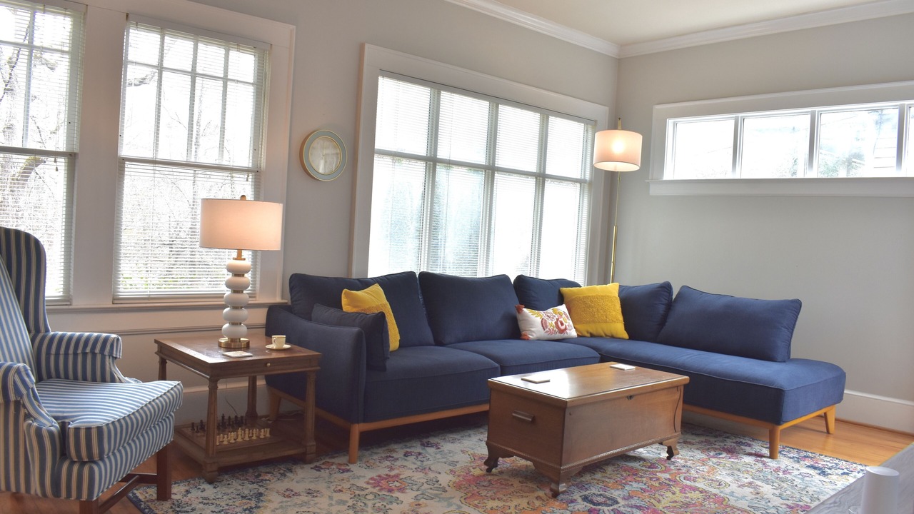 Photo of Livingroom in Lake Claire
