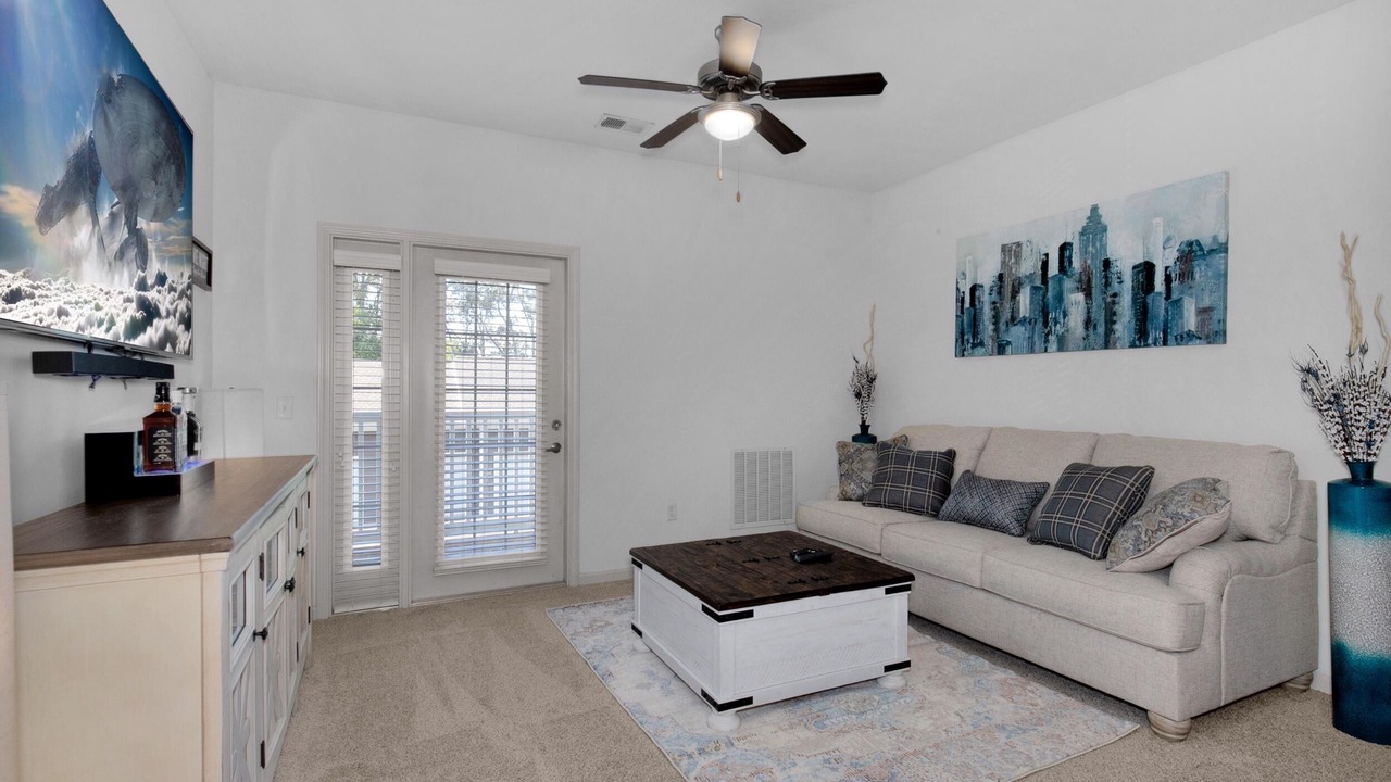 Photo of Livingroom in Mobile