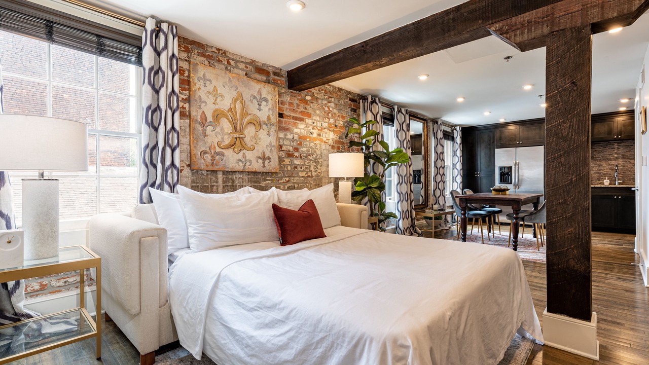 Photo of Bedroom in French Quarter