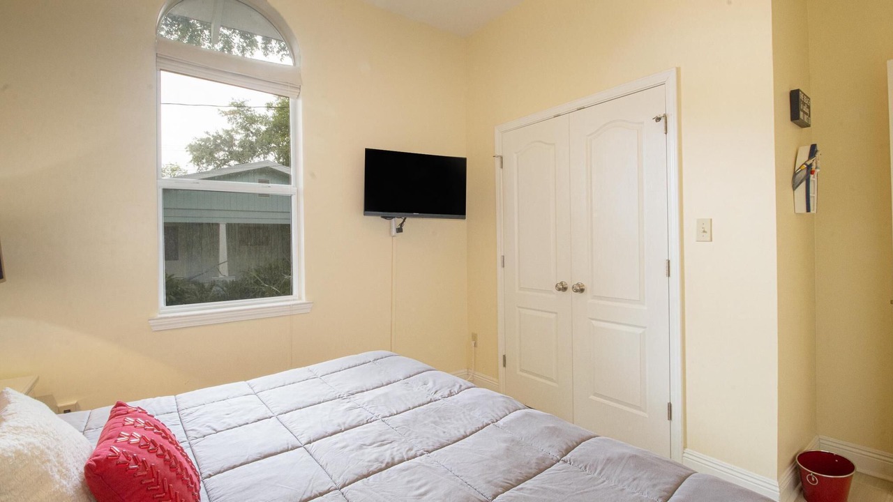 Photo of Bedroom in Biloxi