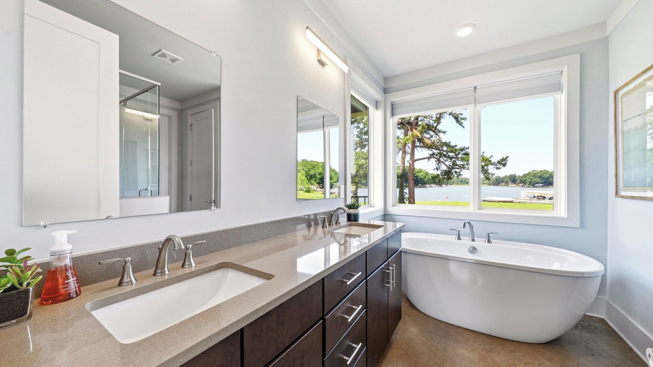 Photo of Bathroom in Eatonton