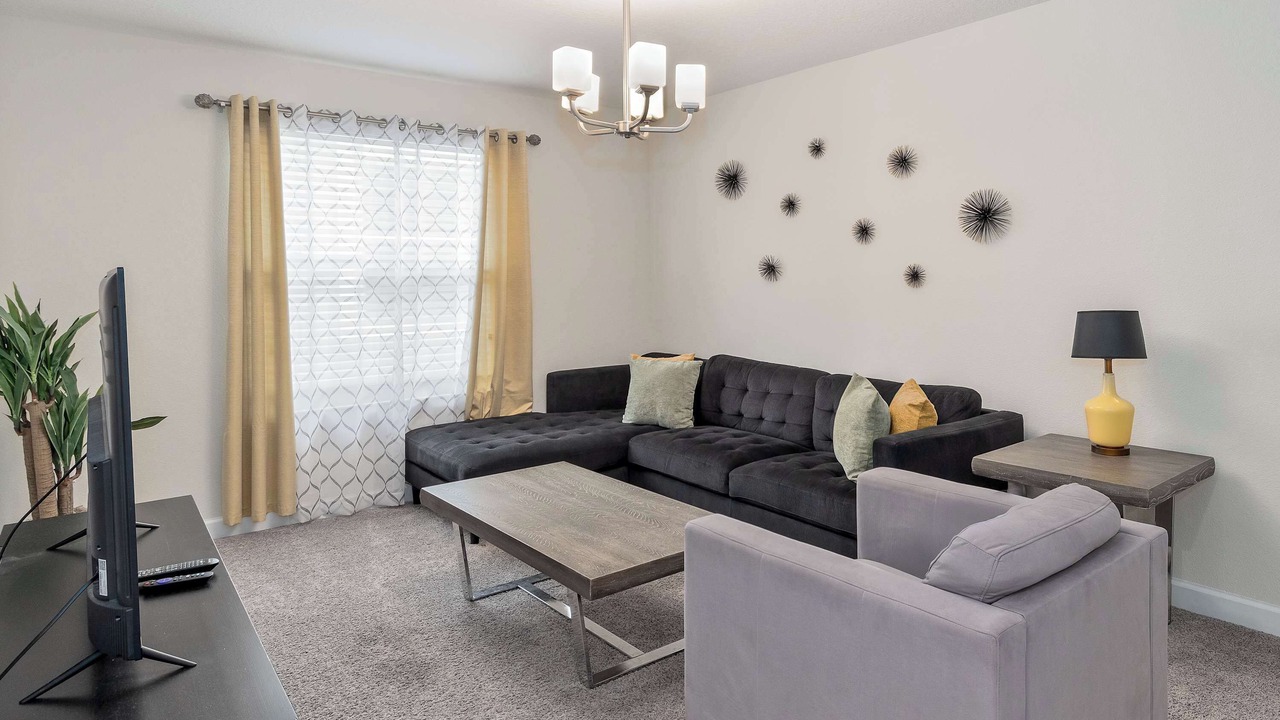 Photo of Livingroom in Davenport