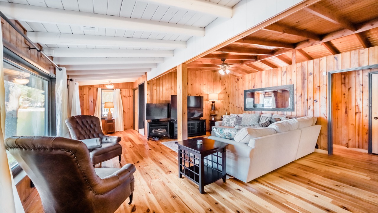 Photo of Livingroom in Eclectic