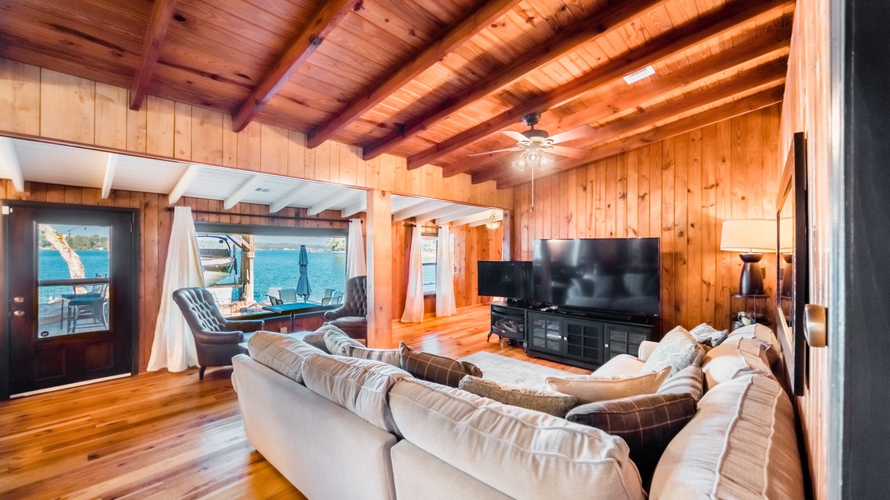 Photo of Livingroom in Eclectic