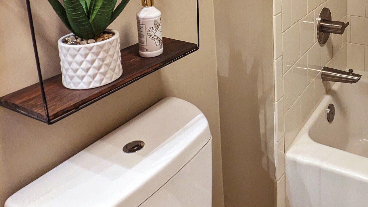Photo of Bathroom in Downtown Decatur