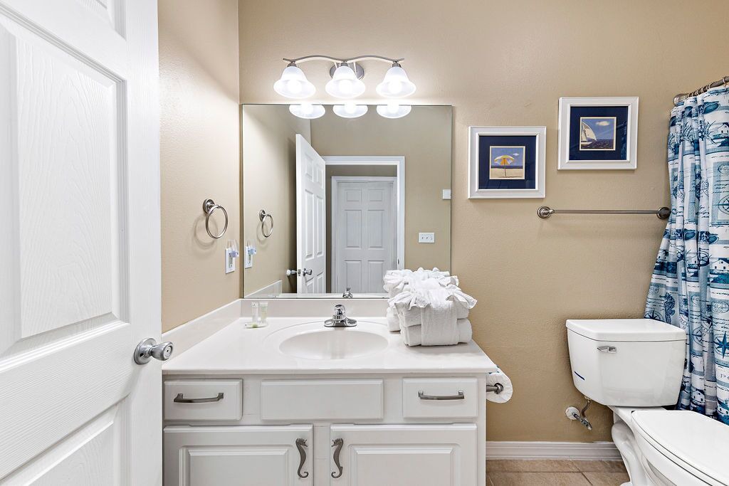 Photo of Bathroom in Orange Beach