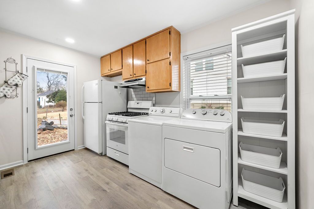 Photo of Kitchen in Hapeville