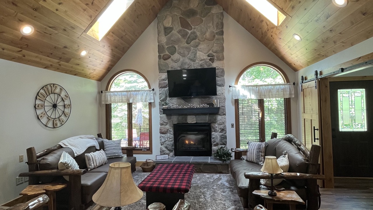 Photo of Livingroom in Thompsonville
