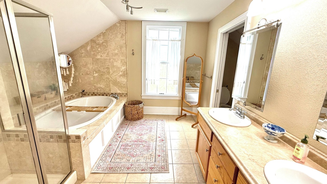 Photo of Bathroom in Milton