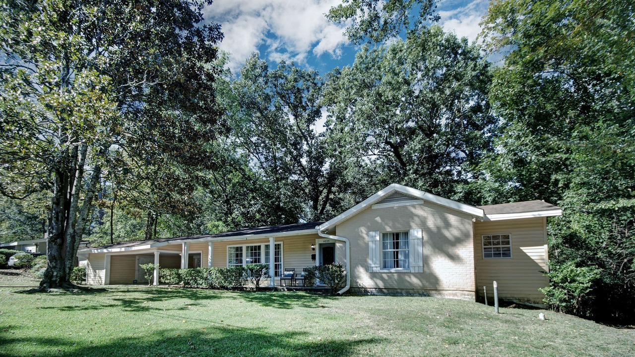 Photo of Others in Fondren