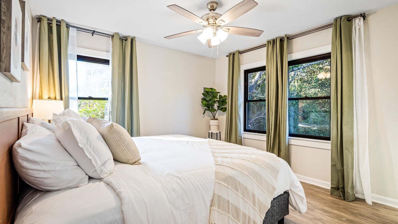 Photo of Bedroom in Semmes