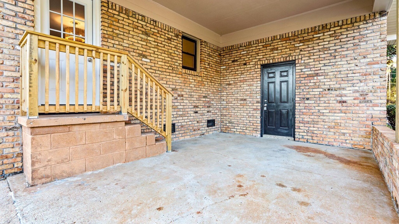 Photo of Outdoor in Semmes