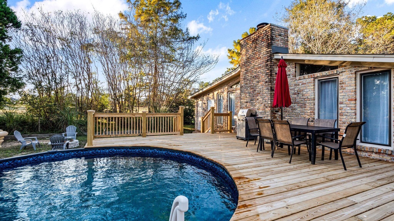 Photo of Outdoor in Semmes