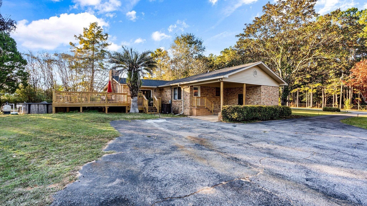 Photo of Outdoor in Semmes
