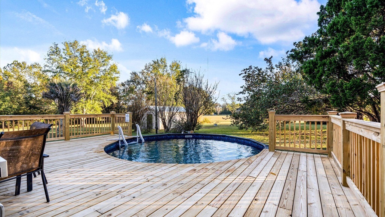Photo of Outdoor in Semmes