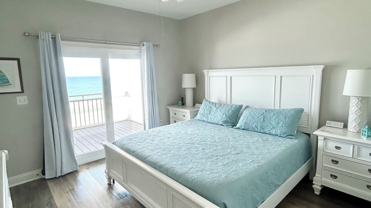 Photo of Bedroom in Cape San Blas