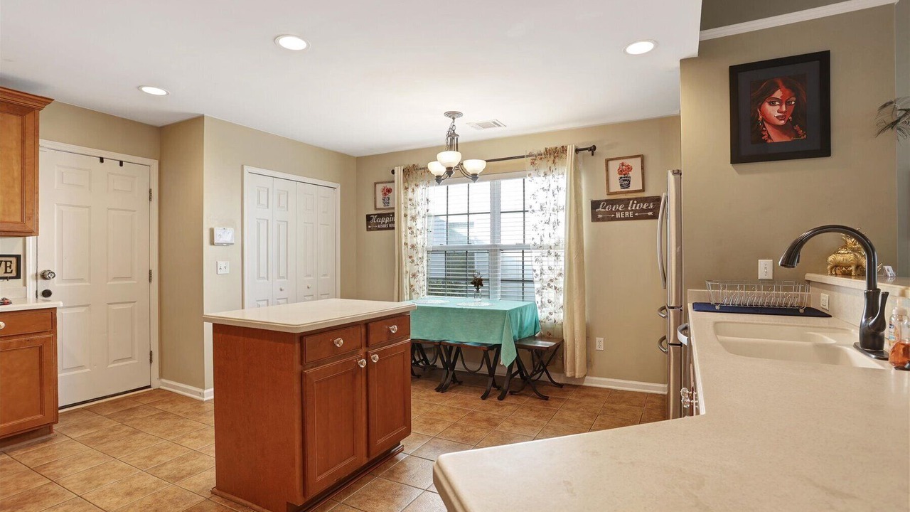 Photo of Kitchen in Pooler