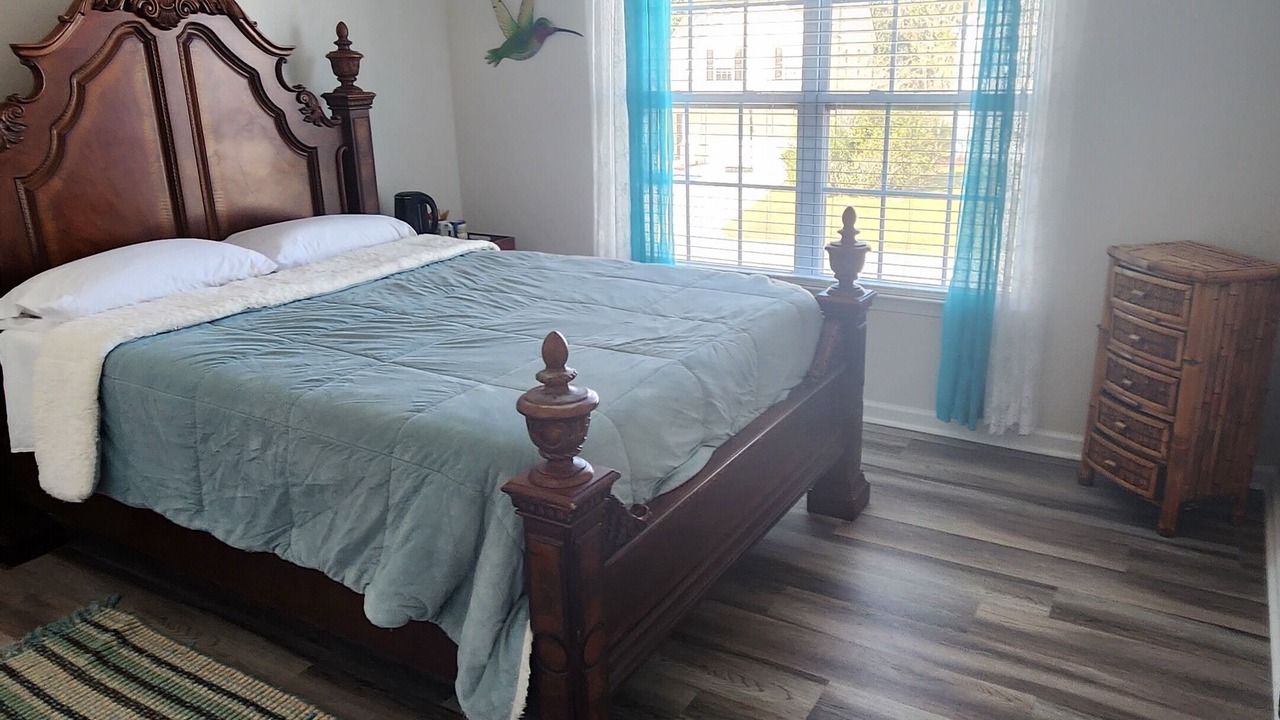 Photo of Bedroom in Pooler