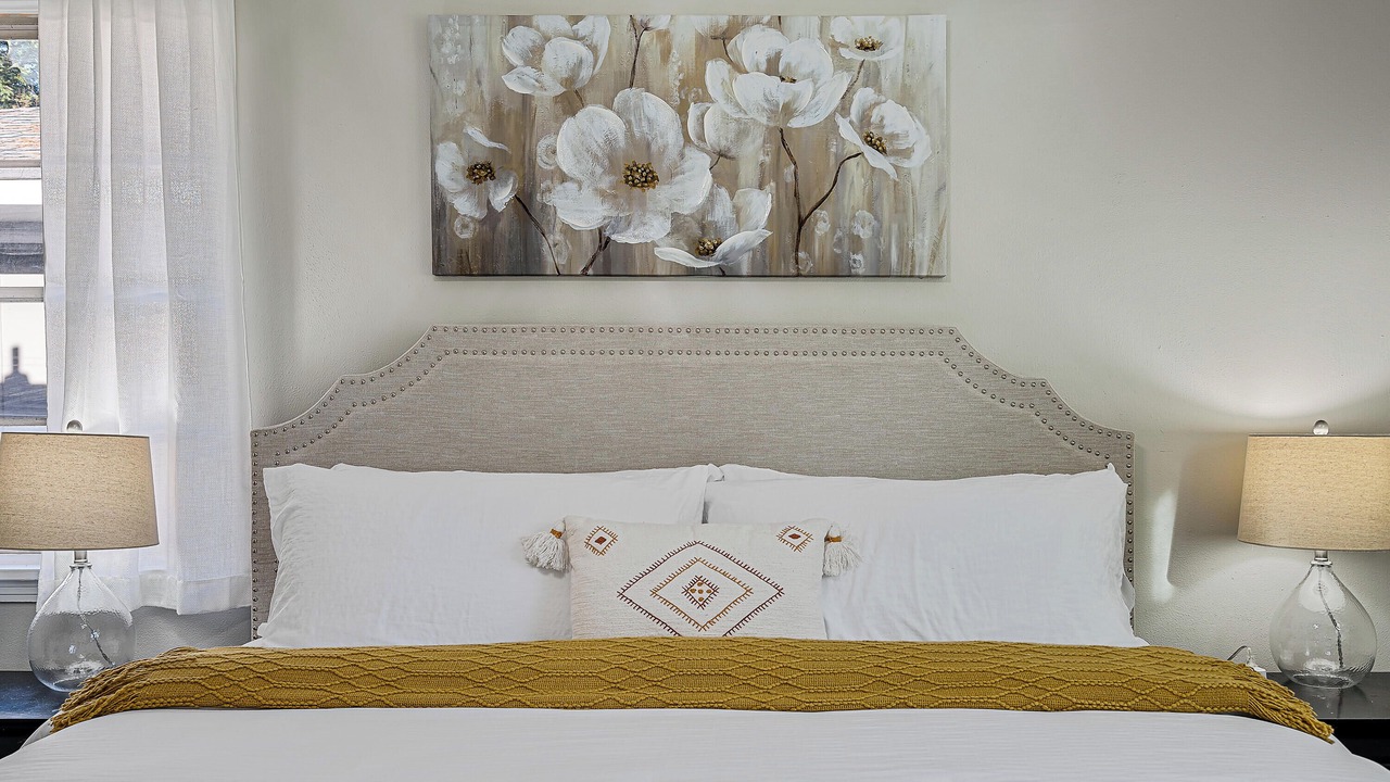 Photo of Bedroom in Broadmoor