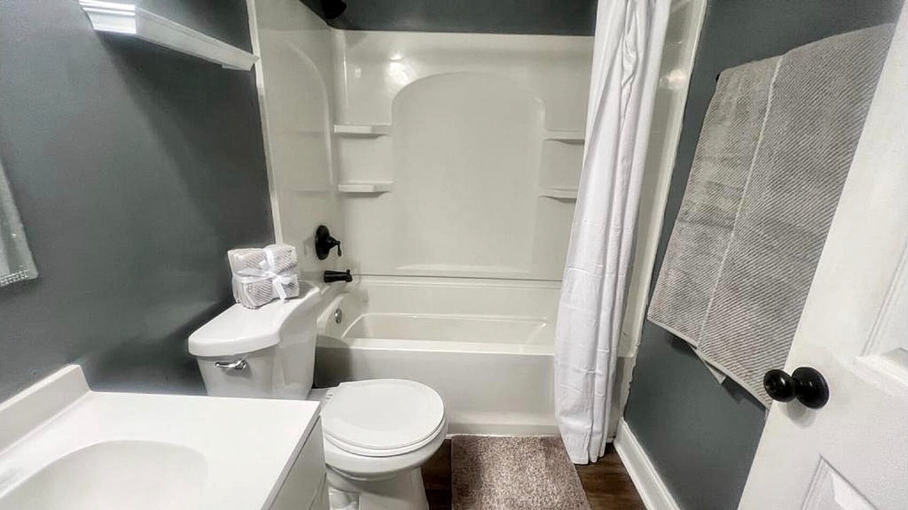 Photo of Bathroom in Gracewood
