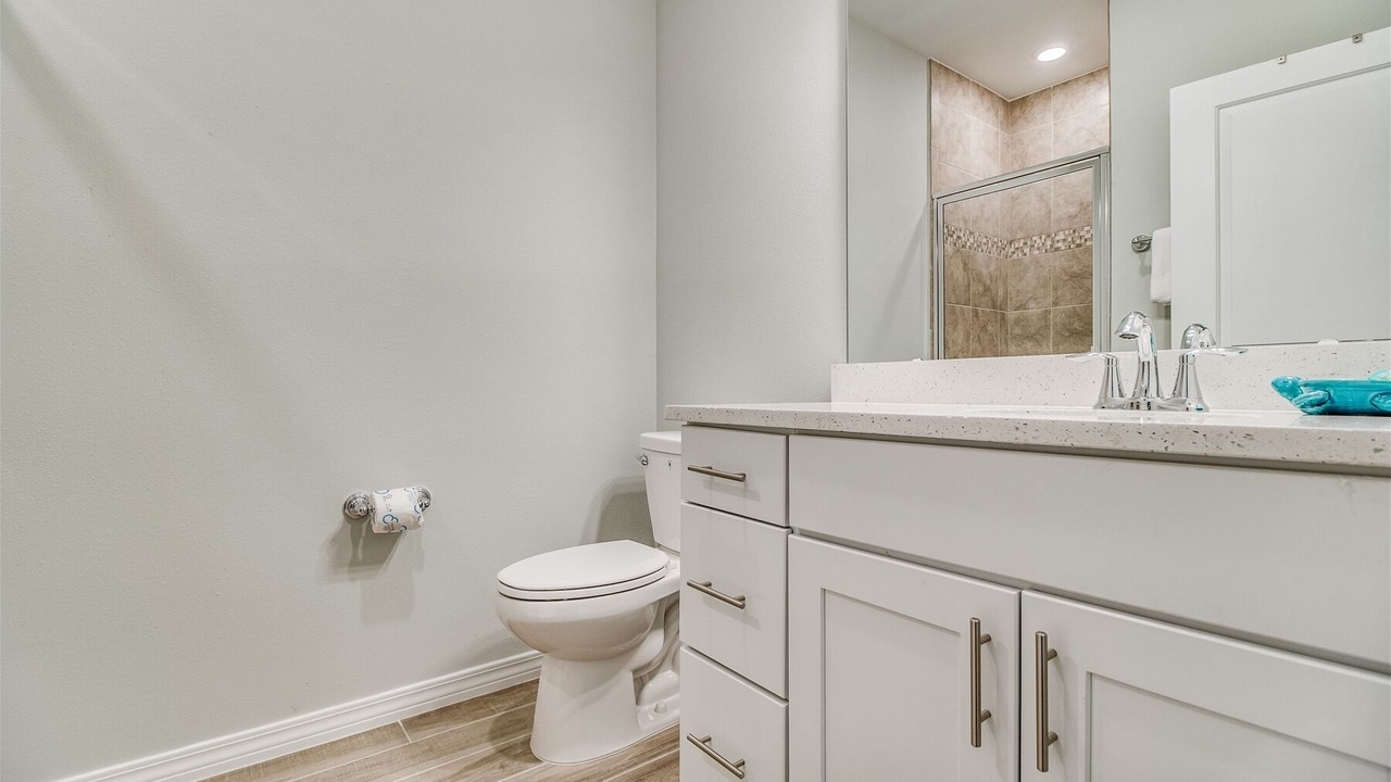 Photo of Bathroom in Ono Island