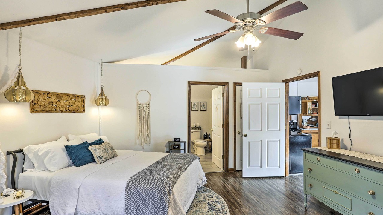 Photo of Bedroom in Trenton
