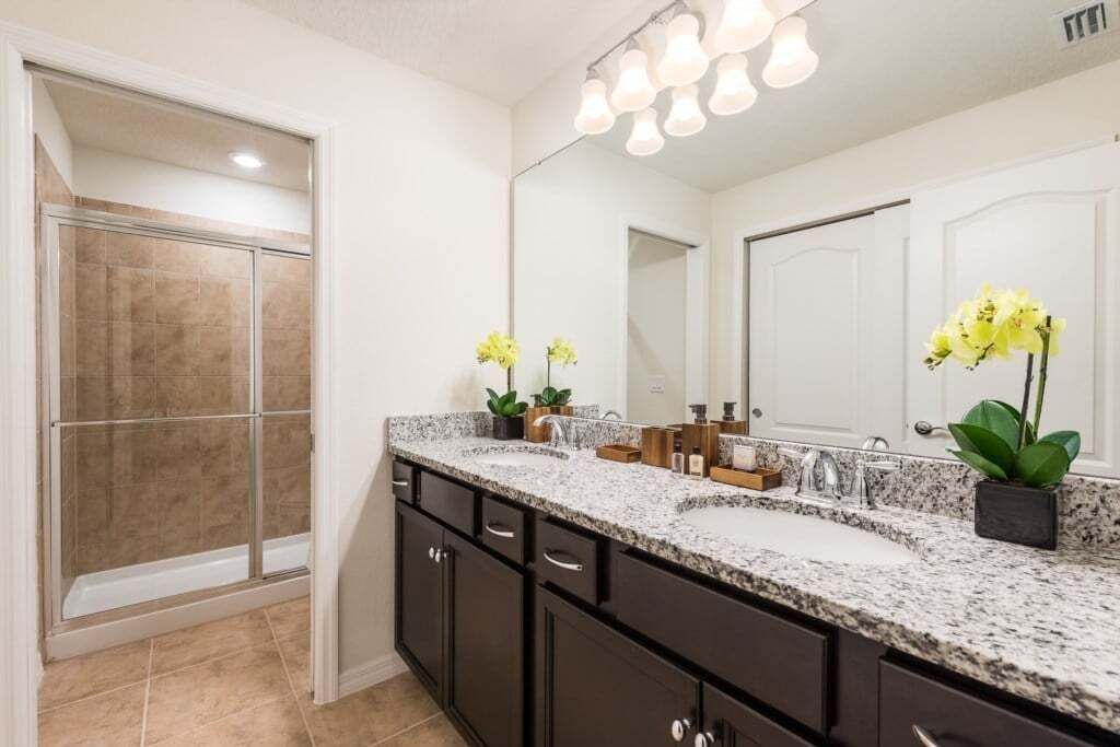Photo of Bathroom in Loughman