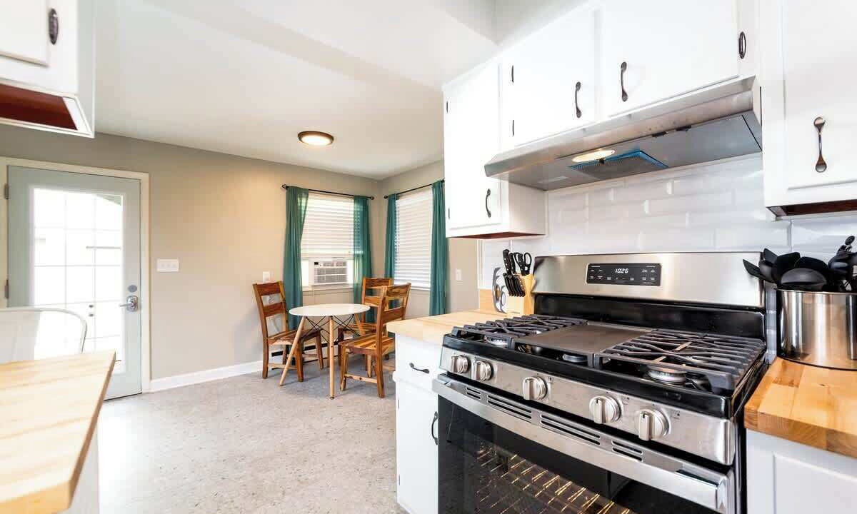 Photo of Kitchen in Lansing
