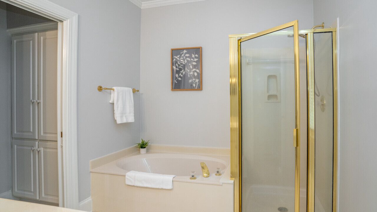 Photo of Bathroom in Eatonton
