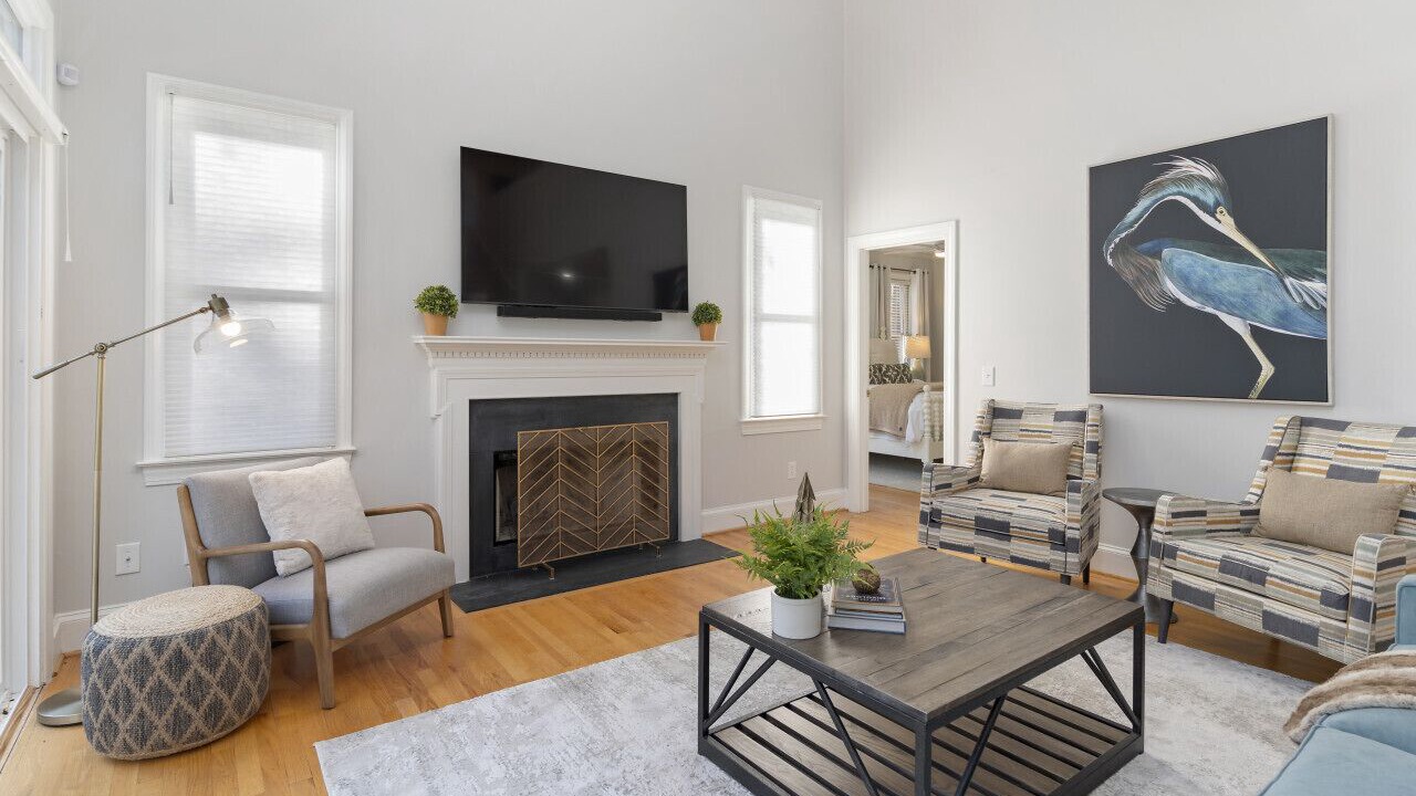 Photo of Livingroom in Eatonton