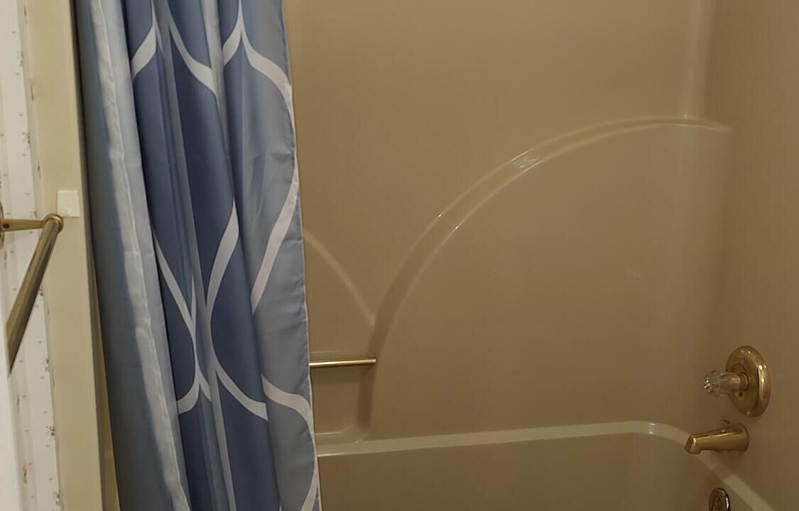 Photo of Bathroom in Gunter Afs