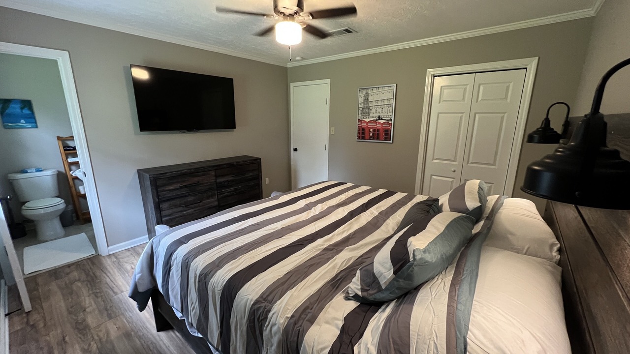Photo of Bedroom in Pearl