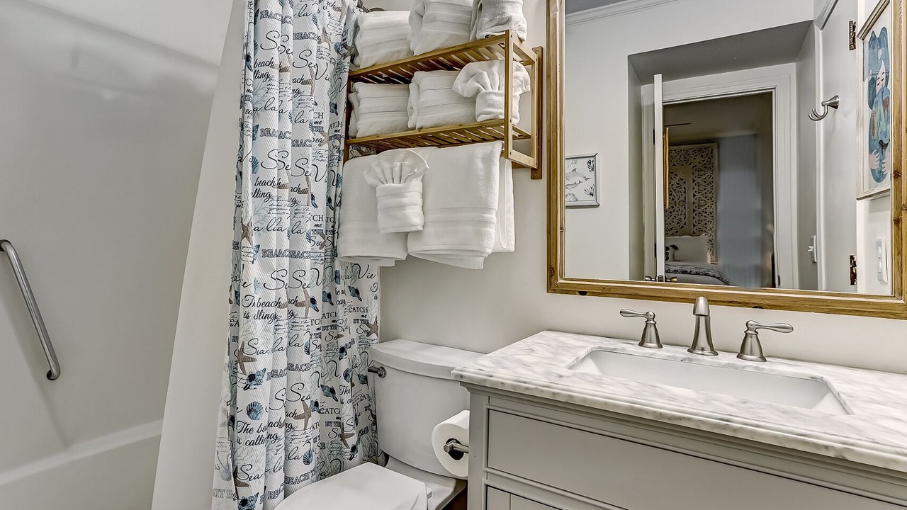 Photo of Bathroom in Tybee Island