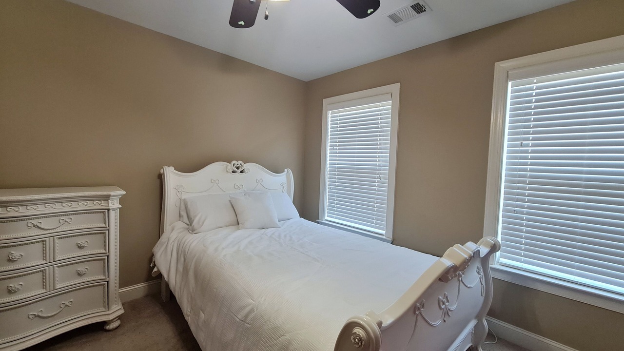 Photo of Bedroom in Augusta