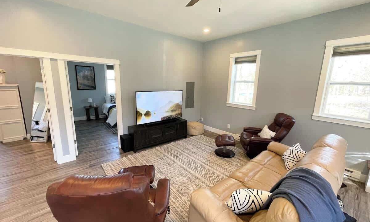 Photo of Bedroom in Silver Lake