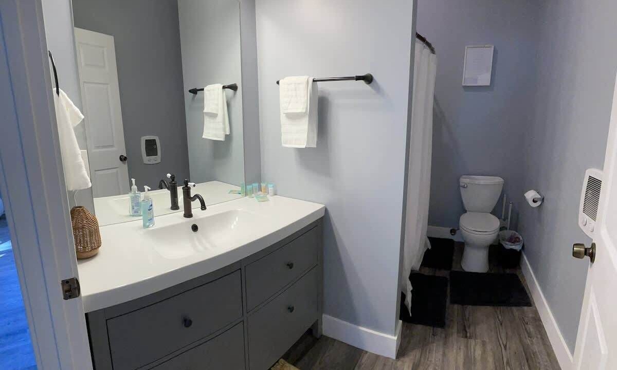 Photo of Bathroom in Silver Lake