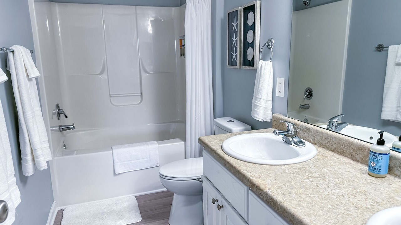 Photo of Bathroom in Six Mile