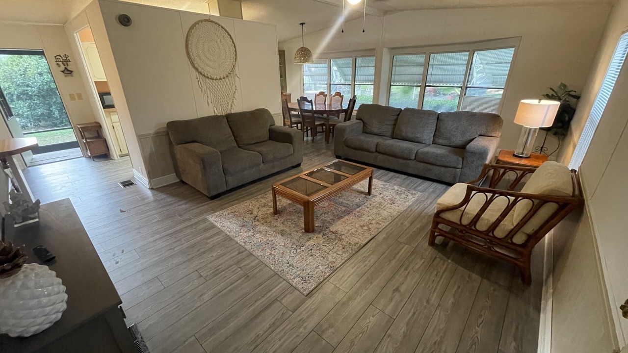 Photo of Livingroom in Lake George
