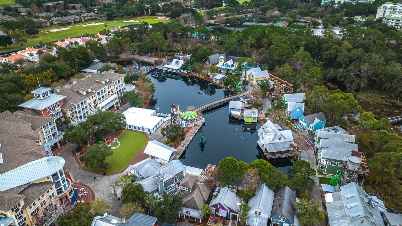 Photo of Outdoor in Baytowne Wharf