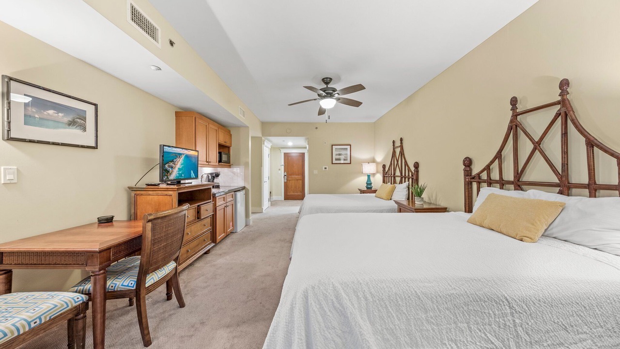 Photo of Bedroom in Baytowne Wharf