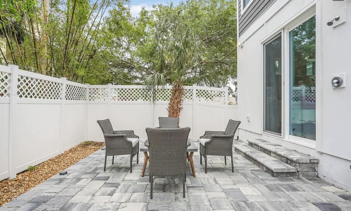Photo of Patio Balcony in Jacksonville Beach