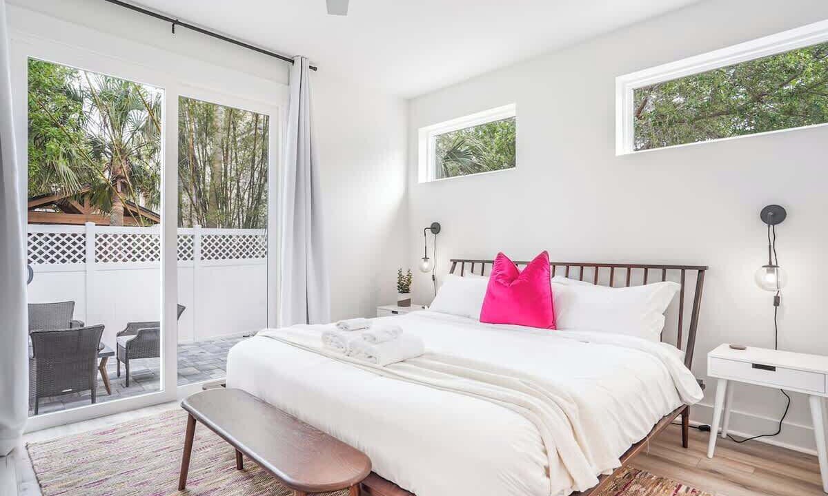 Photo of Bedroom in Jacksonville Beach